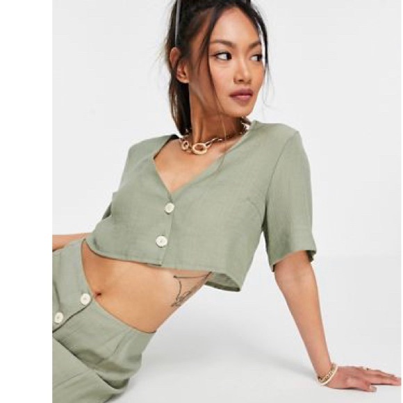 Two piece set - Picture 3 of 4